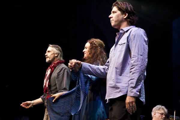 Jeremy Irons, Melissa Errico and James Barbour Photo