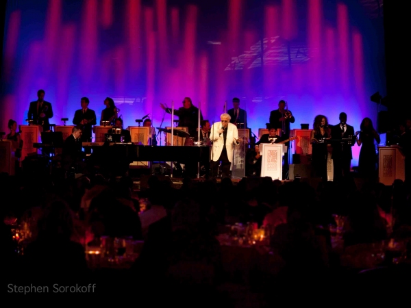 Photo Coverage: The Friar's Foundation Honors Connie Francis and Leonard A. Wilf at Applause Award Gala Image