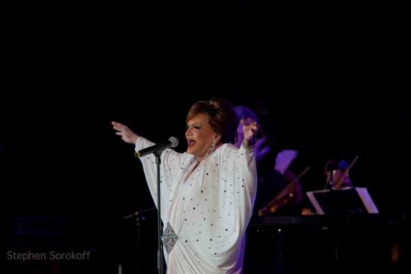 Photo Coverage: The Friar's Foundation Honors Connie Francis and Leonard A. Wilf at Applause Award Gala Image