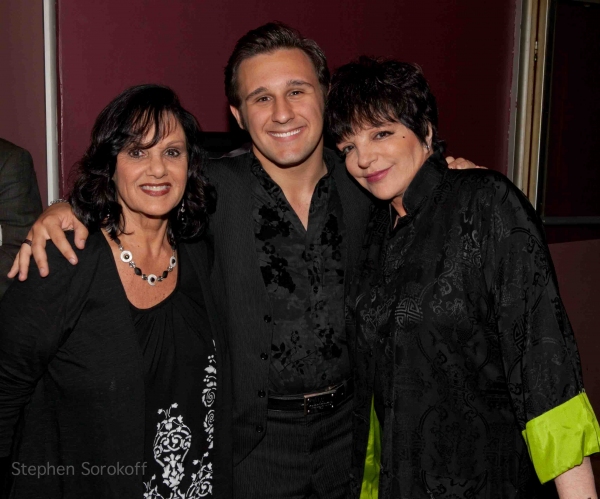 Photo Coverage: Liza Minnelli & More Visit Nicolas King in Concert Image