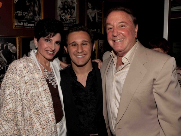 Photo Coverage: Liza Minnelli & More Visit Nicolas King in Concert Image