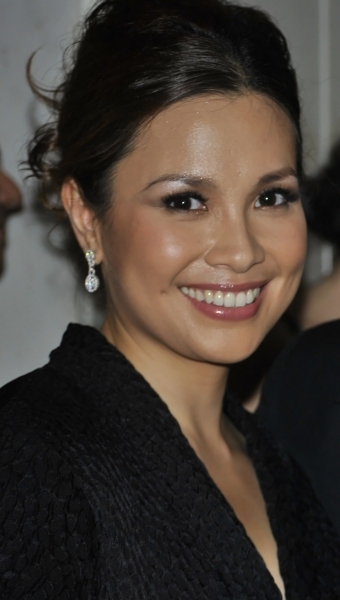 Photo Coverage: Lea Salonga Returns to Café Carlyle, 6/7-6/25 Image