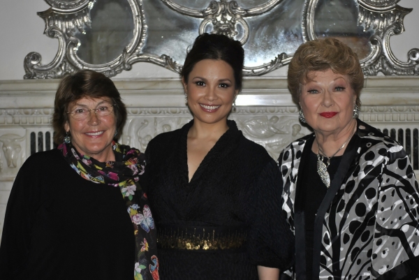 Photo Coverage: Lea Salonga Returns to Café Carlyle, 6/7-6/25 Image
