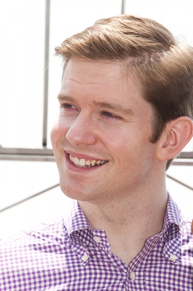Photo Coverage: 2011 Tony Nominees Visit the Empire State Building! Image