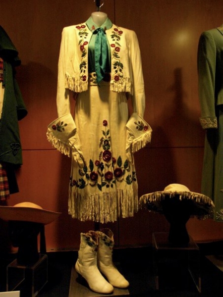 Photo Flash: A Glimpse at Paley Center's Debbie Reynolds Exhibit! Image
