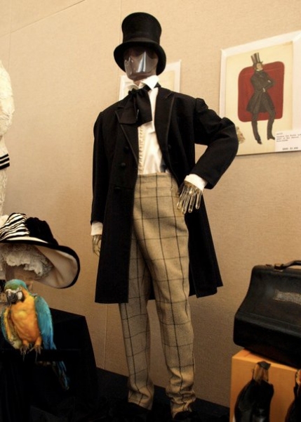 Photo Flash: A Glimpse at Paley Center's Debbie Reynolds Exhibit! Image