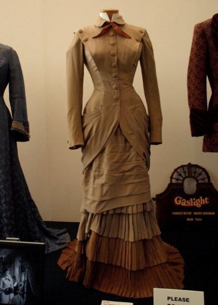 Photo Flash: A Glimpse at Paley Center's Debbie Reynolds Exhibit! Image