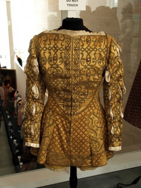 Photo Flash: A Glimpse at Paley Center's Debbie Reynolds Exhibit! Image