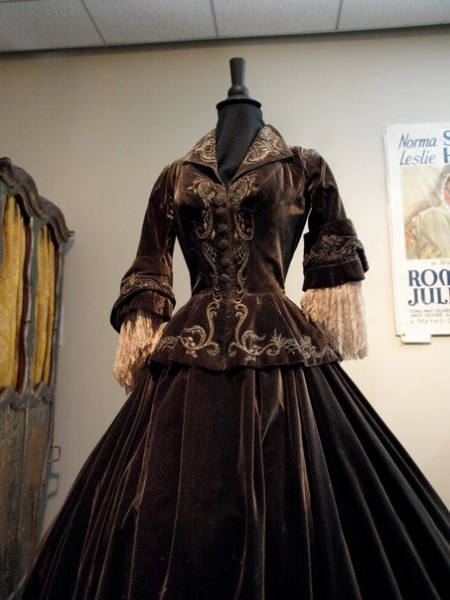 Photo Flash: A Glimpse at Paley Center's Debbie Reynolds Exhibit! Image