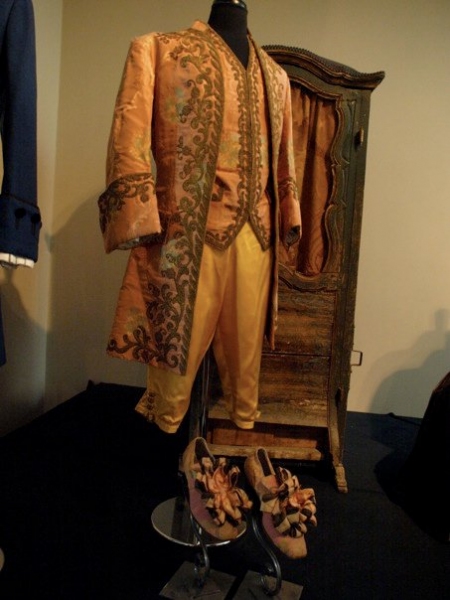 Photo Flash: A Glimpse at Paley Center's Debbie Reynolds Exhibit! Image