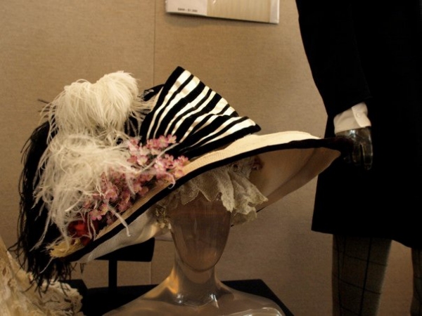 Photo Flash: A Glimpse at Paley Center's Debbie Reynolds Exhibit! Image