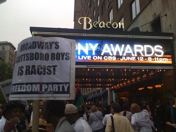 Photo Coverage: SCOTTSBORO BOYS Protesters Crash the Tonys Image