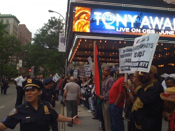 Photo Coverage: SCOTTSBORO BOYS Protesters Crash the Tonys Image