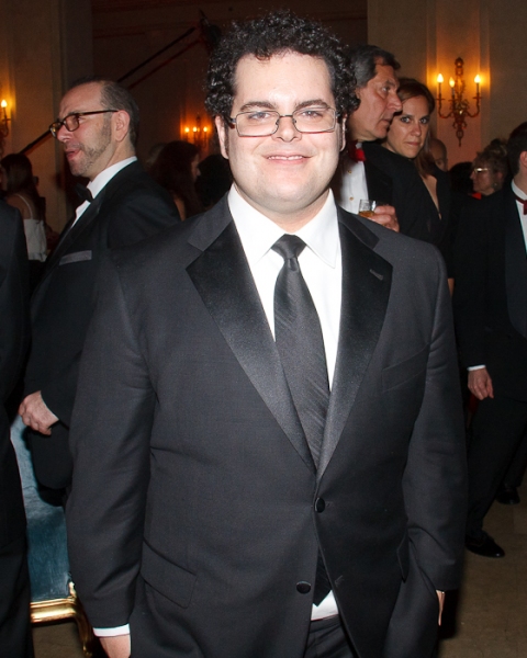 Josh Gad Photo