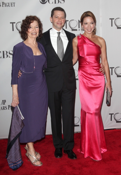 Photo Coverage: 2011 Tony Awards Arrivals Part 1! Image