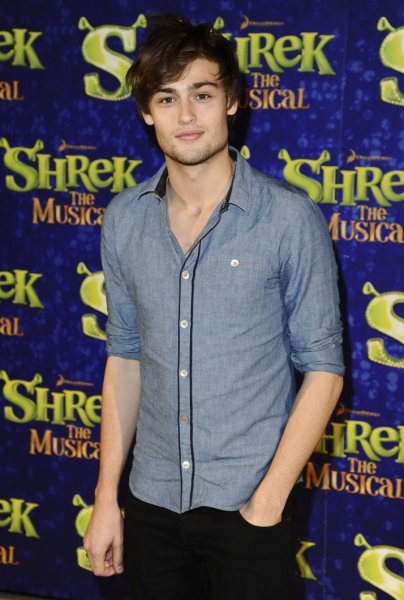 Photo Flash: SHREK Opens in the West End! Image