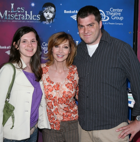 Photo Flash: LES MISERABLES 25th Anniversary Tour Opens at Center Theatre Group Image