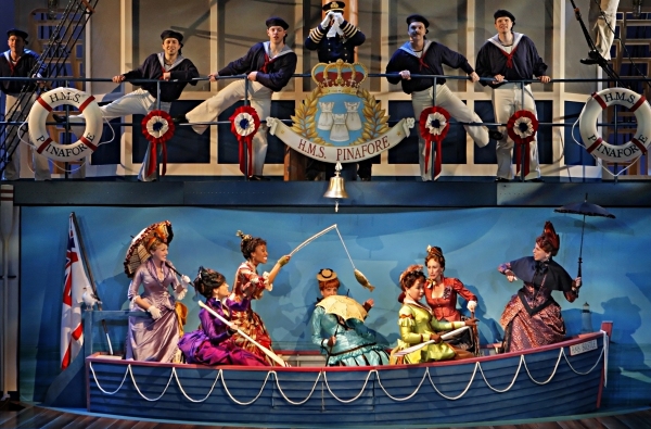 Photo Flash: Guthrie Theatre's H.M.S PINAFORE 