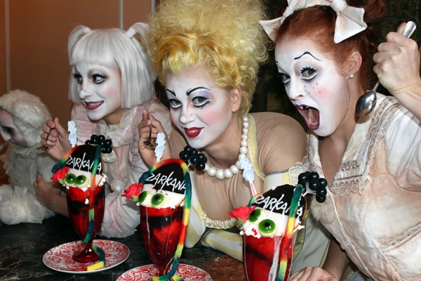 Photo Coverage: Serendipity 3 Celebrates ZARKANA with Custom Sundae Image