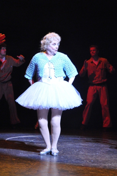 Photo Coverage: BILLY ELLIOT Welcomes 1.5 Millionth Audience Member! Image