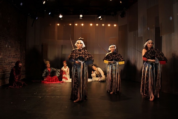 Photo Flash: La MaMa's HAMYUL/HAMLET Image