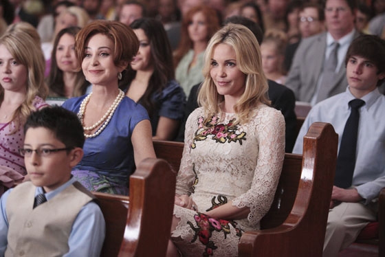 Photo Flash: First Look at Kristin Chenoweth in GOOD CHRISTIAN BELLES! Image