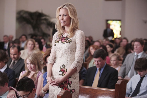 Photo Flash: First Look at Kristin Chenoweth in GOOD CHRISTIAN BELLES! Image