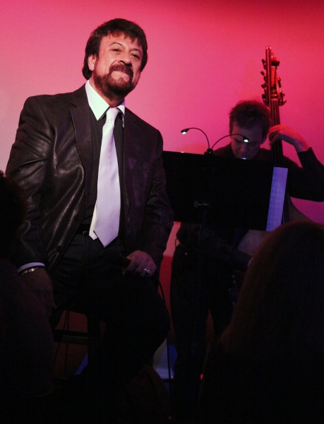 Photo Coverage: Joey Infante Performs 'Babalu' at The Metropolitan Room Image