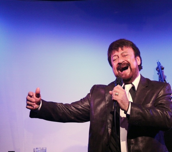 Photo Coverage: Joey Infante Performs 'Babalu' at The Metropolitan Room Image