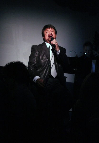 Photo Coverage: Joey Infante Performs 'Babalu' at The Metropolitan Room Image