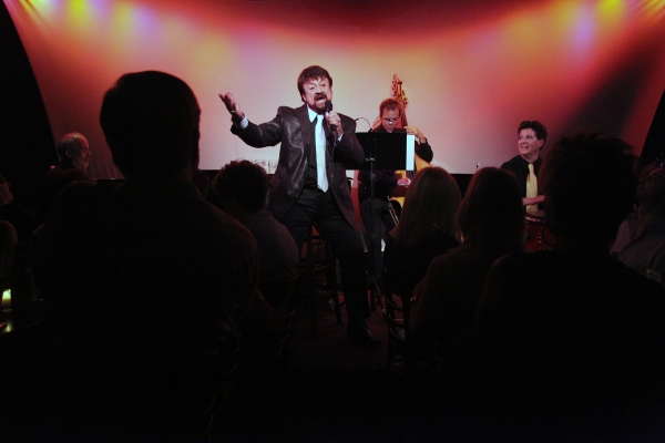 Photo Coverage: Joey Infante Performs 'Babalu' at The Metropolitan Room 