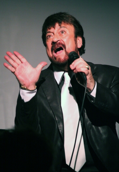 Photo Coverage: Joey Infante Performs 'Babalu' at The Metropolitan Room Image