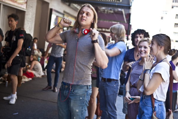 Photo Coverage: HAIR Celebrates Return to Broadway with Ticket Giveaway! Image