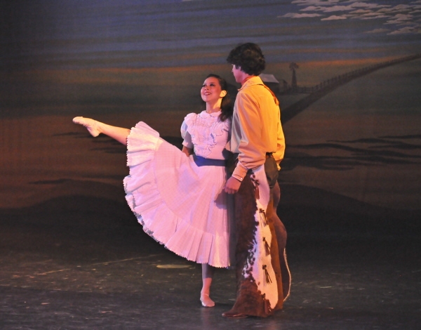 Photo Coverage: OKLAHOMA! Opens July 8 at Reagle Music Theatre Image