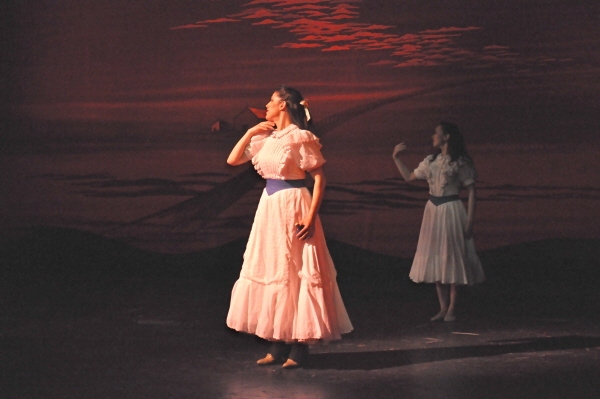 Photo Coverage: OKLAHOMA! Opens July 8 at Reagle Music Theatre Image