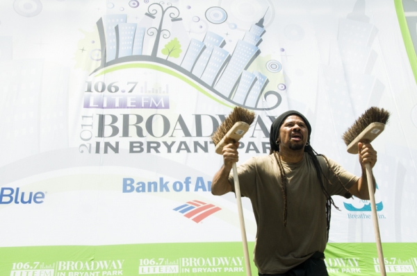 Photo Coverage: SISTER ACT, BABY IT'S YOU et al. Launch Broadway in Bryant Park! Image