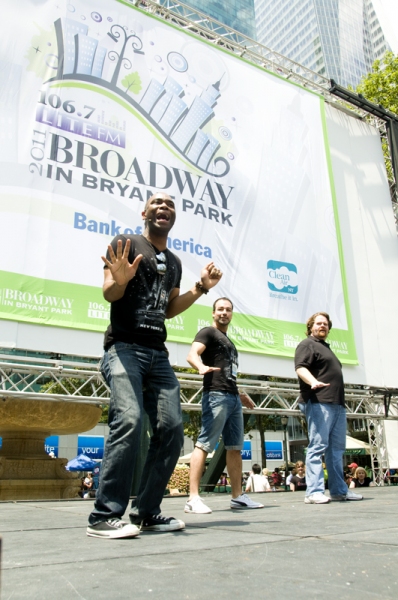 Photo Coverage: SISTER ACT, BABY IT'S YOU et al. Launch Broadway in Bryant Park! Image