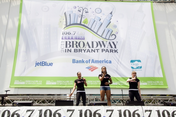 Photo Coverage: SISTER ACT, BABY IT'S YOU et al. Launch Broadway in Bryant Park! Image
