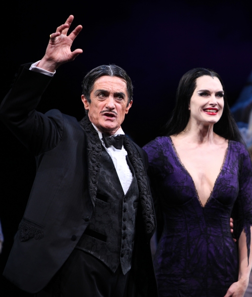 Brooke Shields as Morticia Addams & Roger Rees with Ensemble at the Curtain Call for  Photo