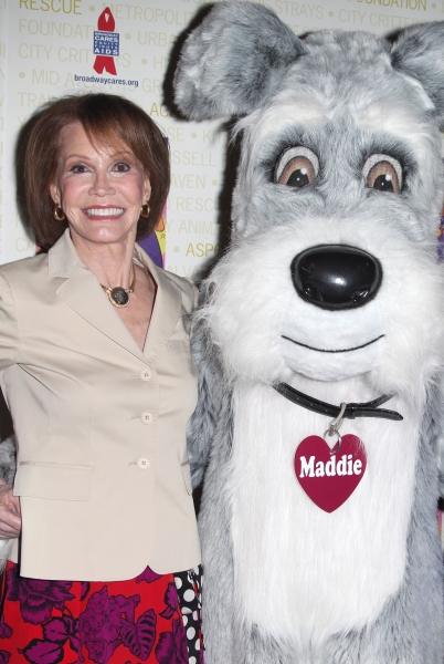 Photo Coverage: Backstage at Broadway Barks 13th Annual Adopt-A-Thon (Part One) Image