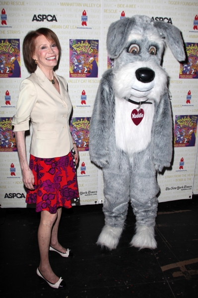 Mary Tyler Moore & Maddie Backstage at Broadway Barks Lucky 13th Annual Adopt-a-thon  Photo