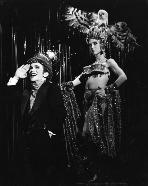 Photo Flash: Sneak Peek at JOEL GREY / A NEW YORK LIFE Exhibition! Image