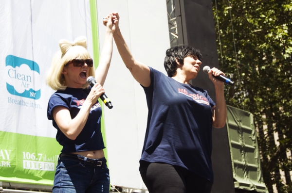 Photo Coverage: Aaron Tveit, Christopher Sieber, et al. Perform at Broadway in Bryant Park!  Image