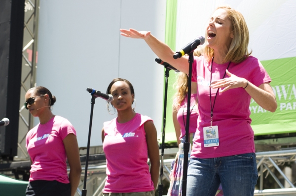 Photo Coverage: Aaron Tveit, Christopher Sieber, et al. Perform at Broadway in Bryant Park! Image
