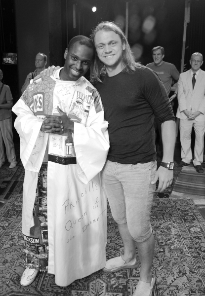 Photo Coverage: HAIR Gypsy Robe Ceremony! Image