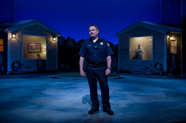 Photo Flash: Steppenwolf's MIDDLETOWN Image