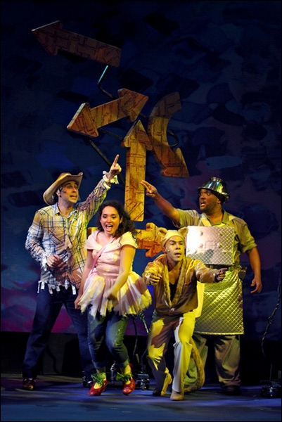 Photo Flash: First Look at Theatreworks USA's YELLOW BRICK ROAD Image