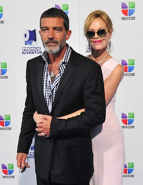 Photo Flash: Antonio Banderas Receives Super Nova Award Image