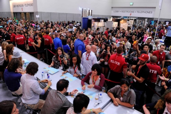 Photo Flash: GLEE at Comic-Con 2011! Image