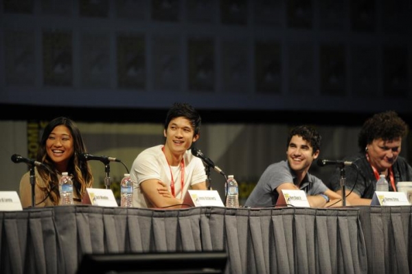 Photo Flash: GLEE at Comic-Con 2011! Image